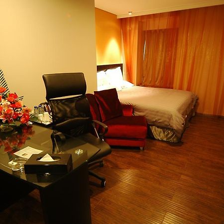 Fx Hotel Xujiahui - Shanghai Stadium Branch Luaran gambar