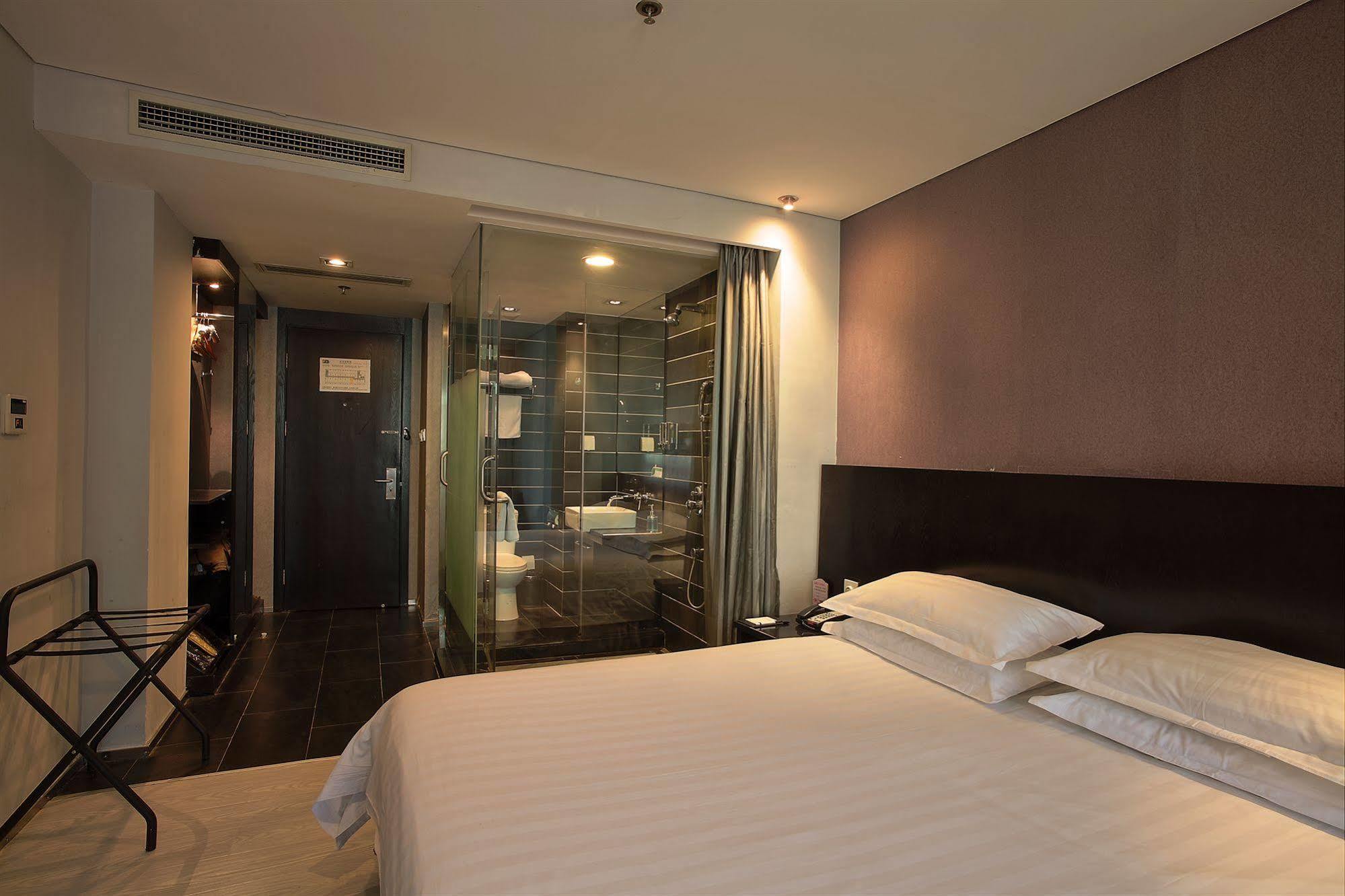 Fx Hotel Xujiahui - Shanghai Stadium Branch Luaran gambar